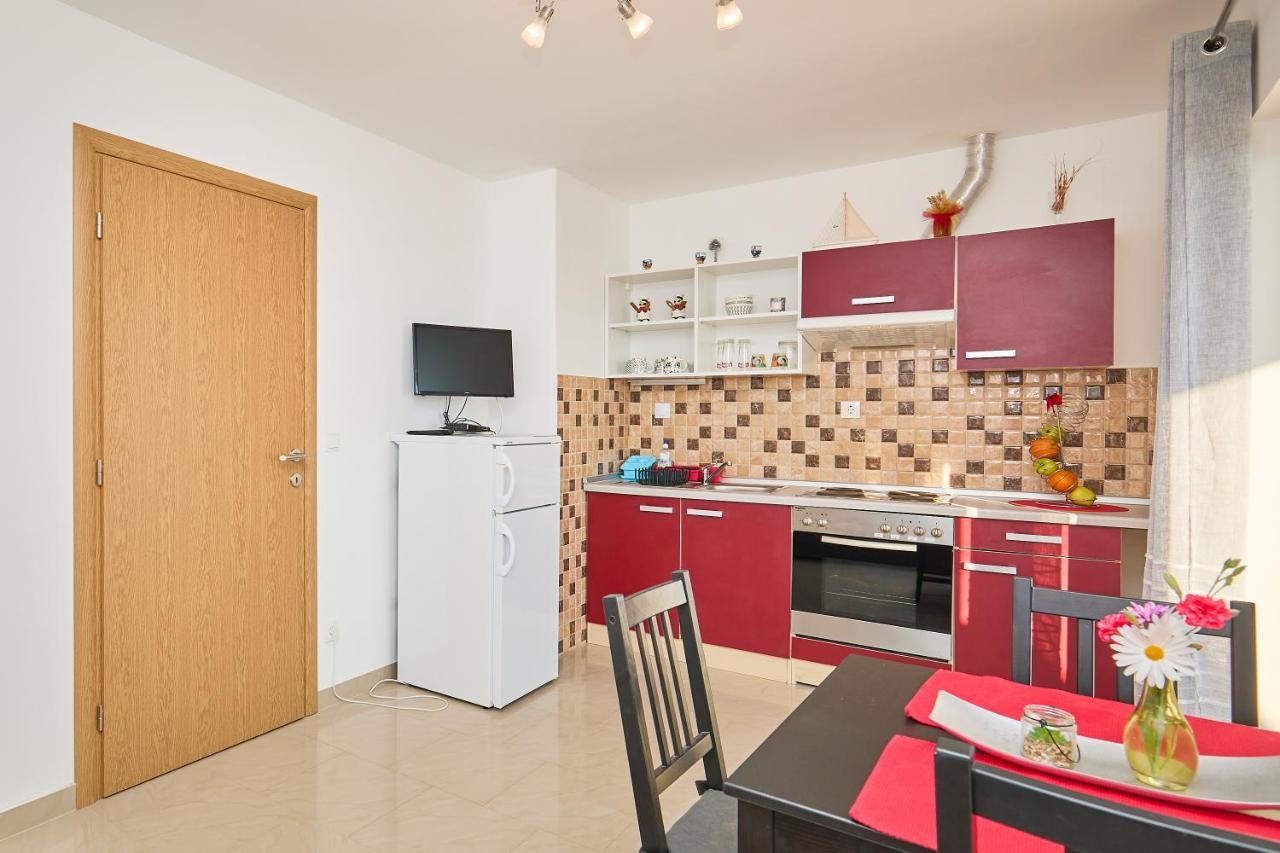 Apartments Baro Maranovići 外观 照片